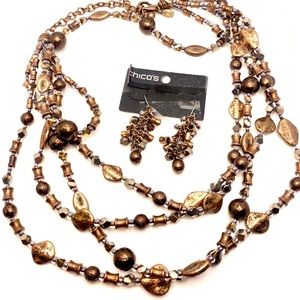 •Vintage Chicos Set•